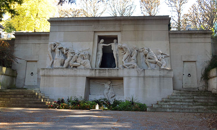 Cemitério Père-Lachaise: um museu a céu aberto