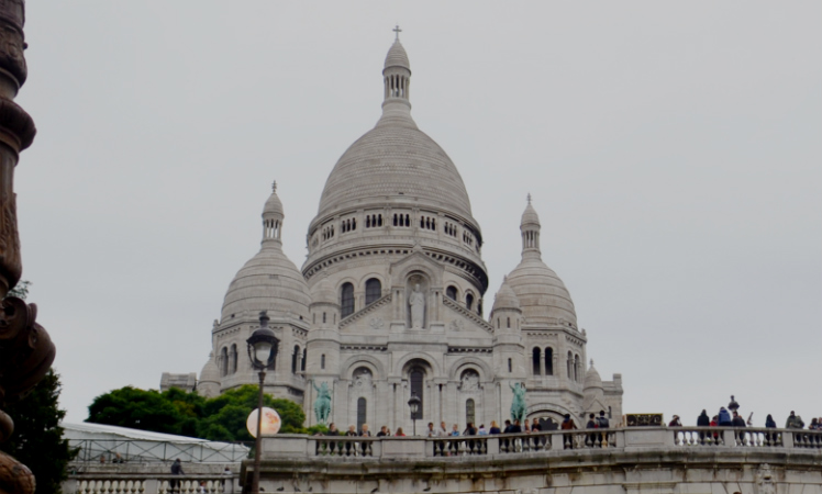 Basílica de Sacré Coeur, imponente e sagrada