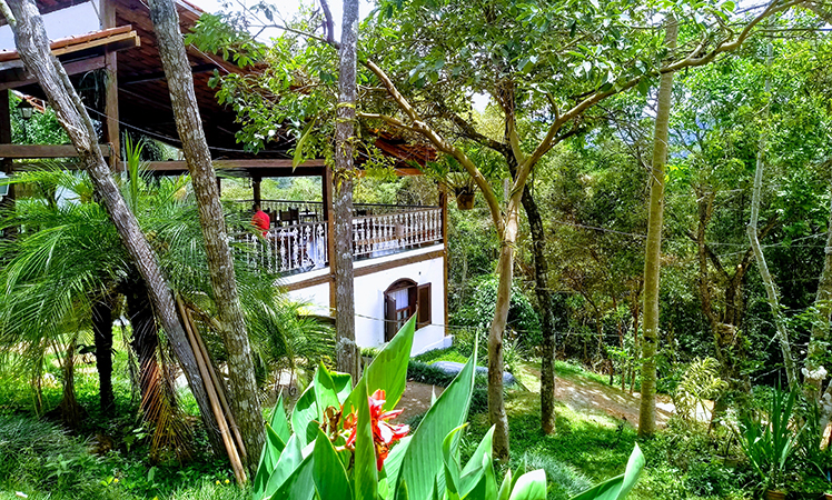 Pousada Canto da Lua, em Macacos: um lugar para curtir a natureza e descansar