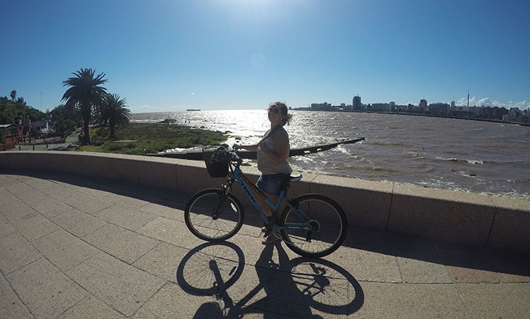 Ande de bicicleta por Montevidéu