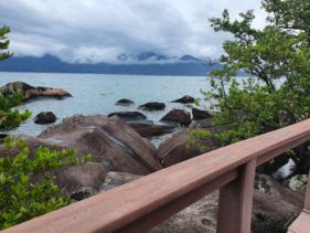 melhores praias de ilhabela - praia do sino